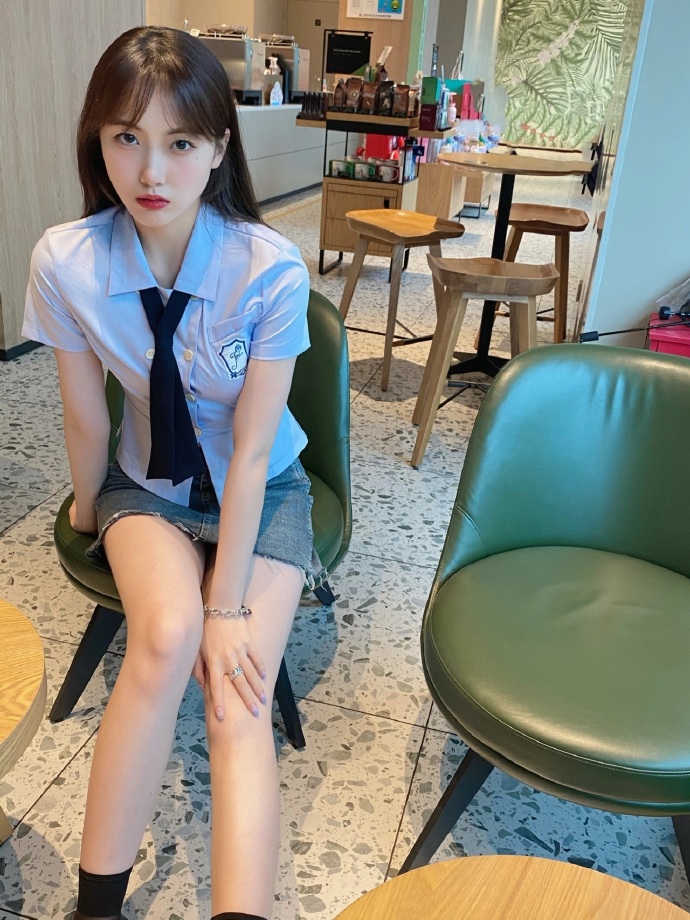 且试天下 封面
